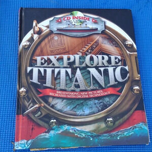 2 for $20🤗Titanic Book with cd